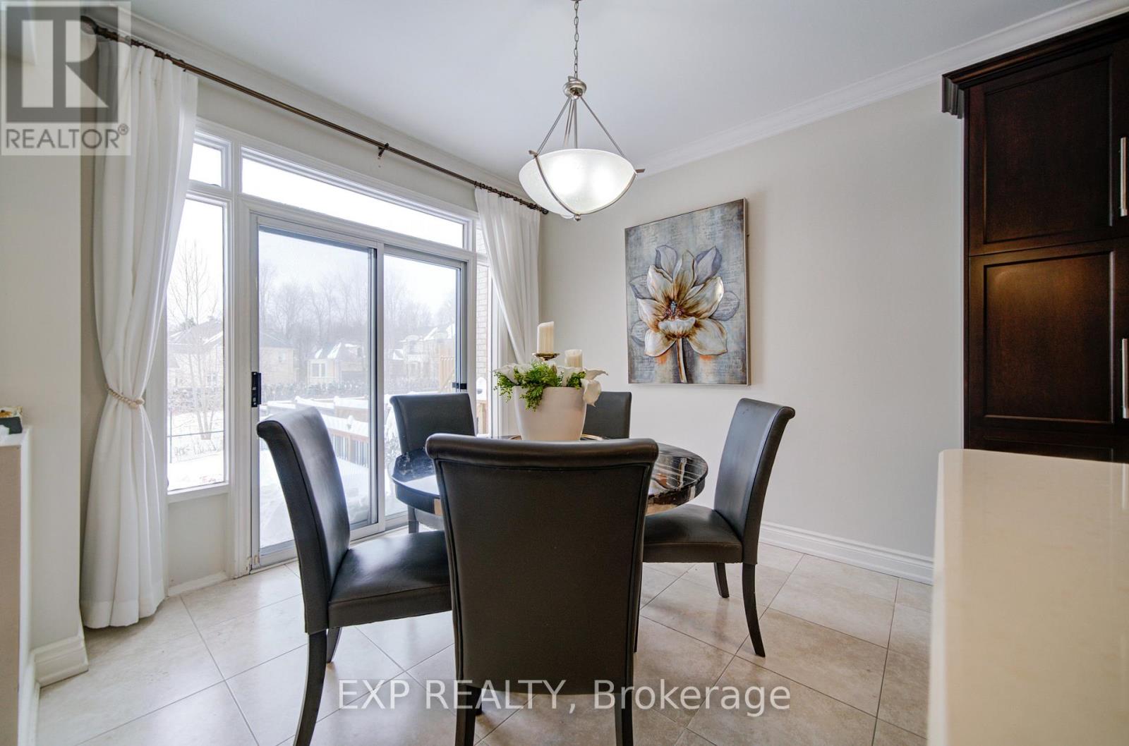 116 Colesbrook Road, Richmond Hill, Ontario  L4S 2G3 - Photo 17 - N12703752