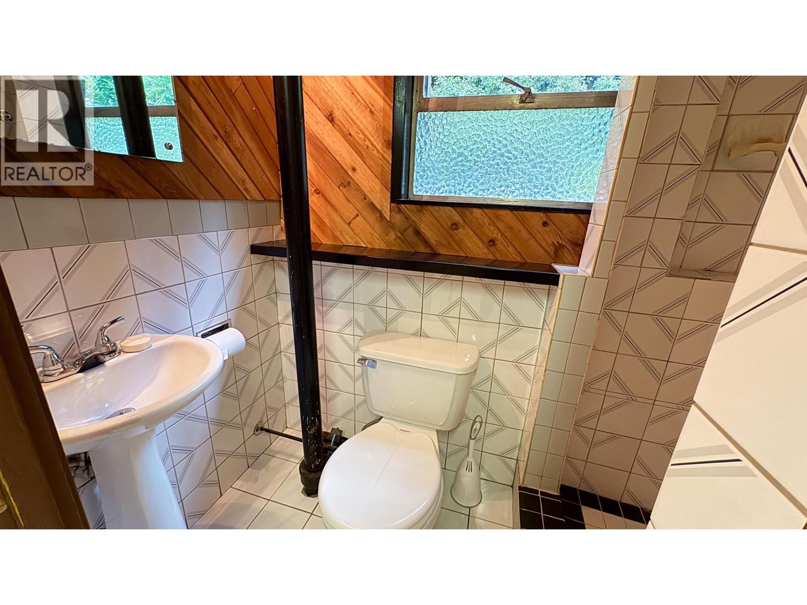 646 Claremont Street, Coquitlam, British Columbia  V3J 3T4 - Photo 23 - R3080468