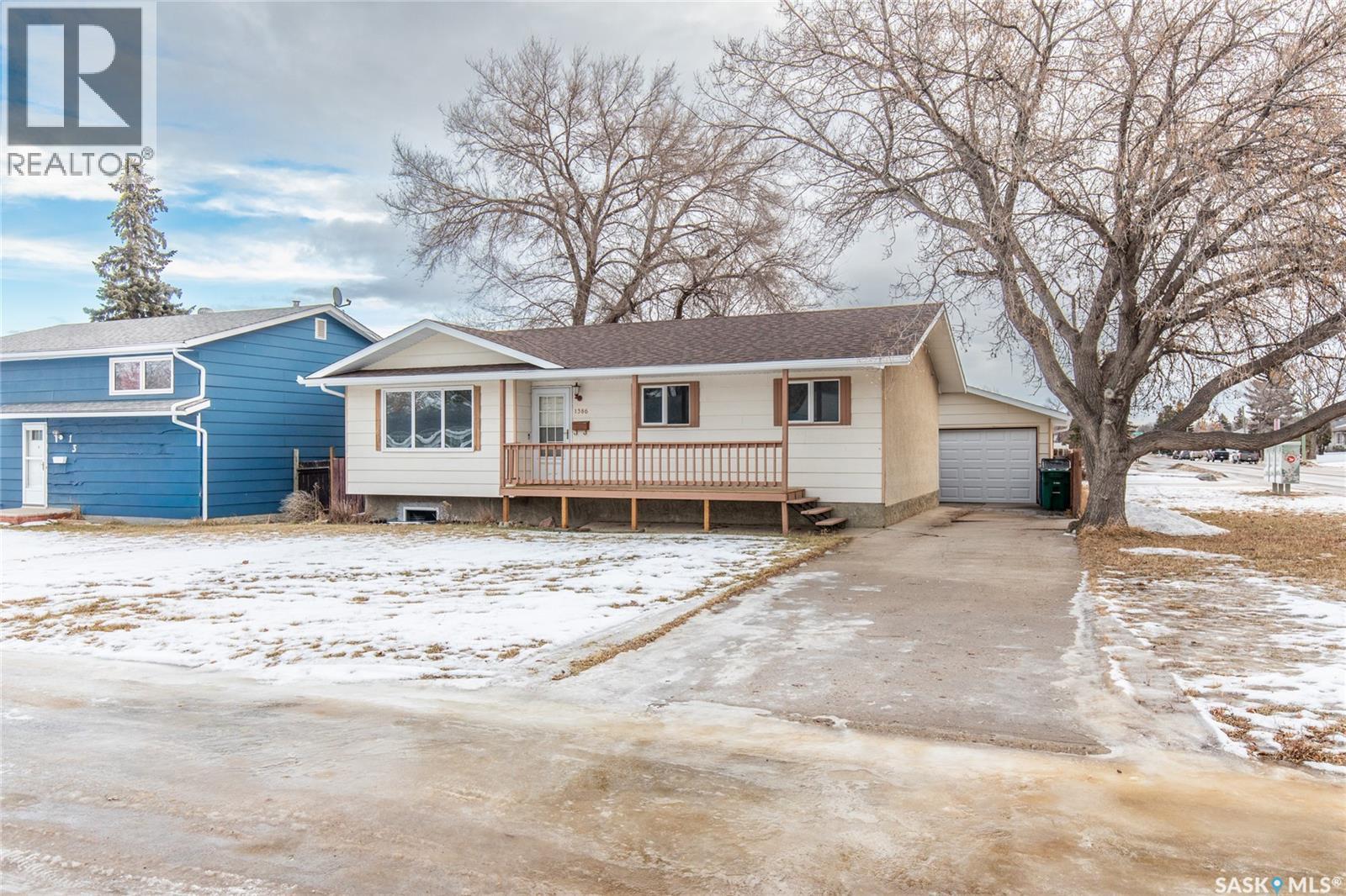 1386 Manitou Crescent, Moose Jaw, Saskatchewan  S6H 7C5 - Photo 49 - SK026992