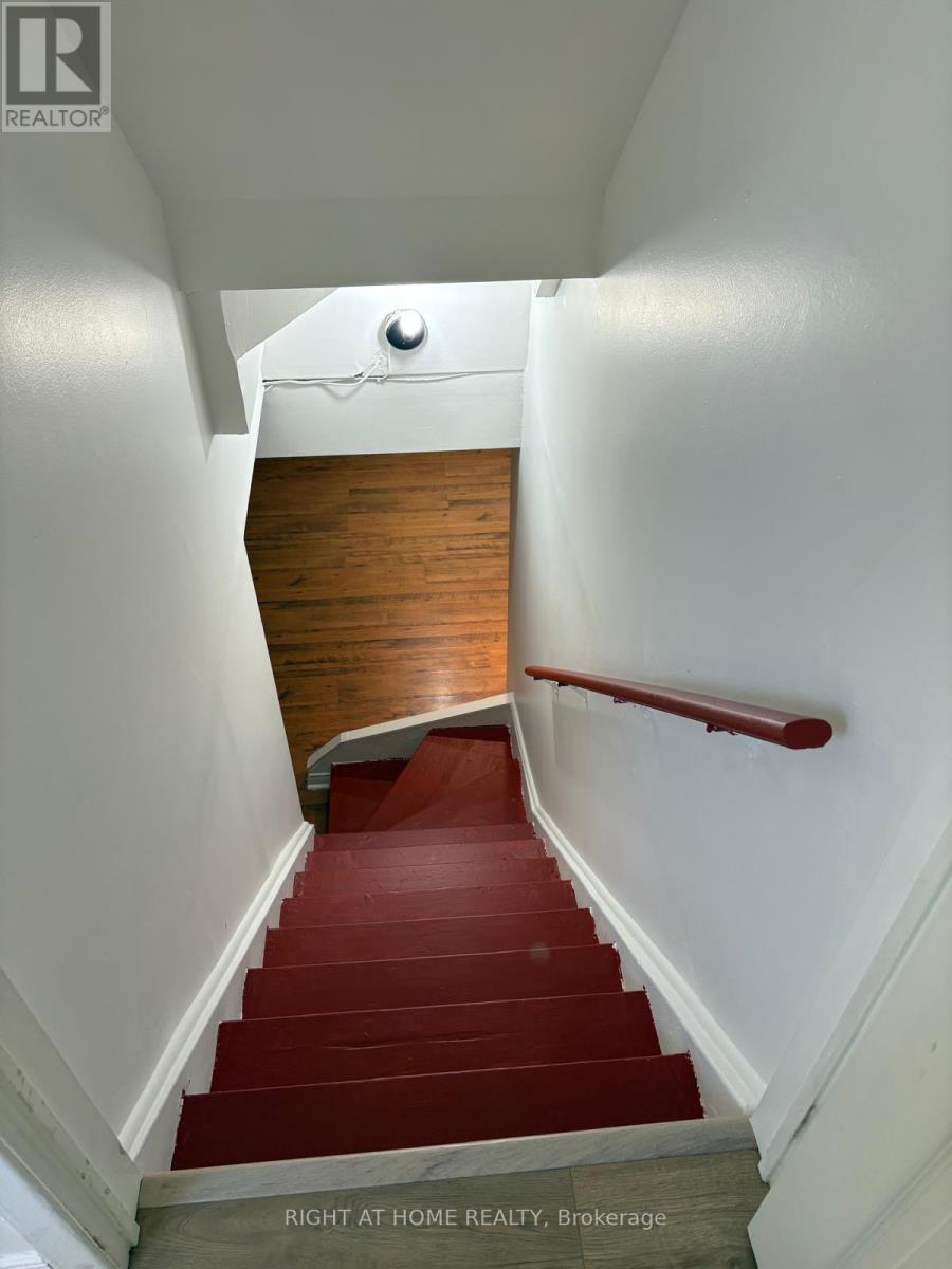 3158 Mccarron Crescent E, Mississauga, Ontario  L5N 3H5 - Photo 16 - W12611250