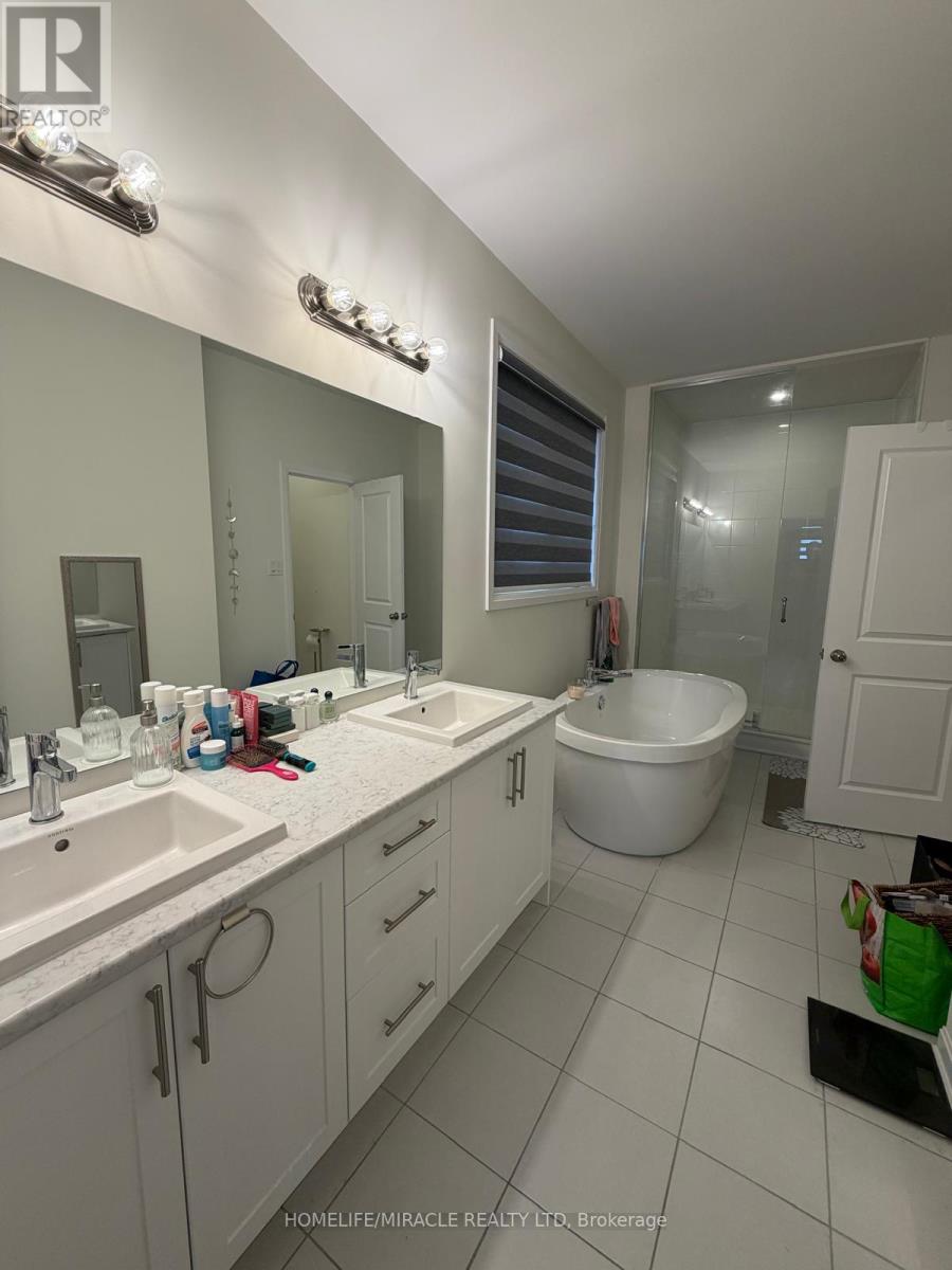 162 Country Club Drive, Loyalist, Ontario  K0H 1G0 - Photo 31 - X12706274