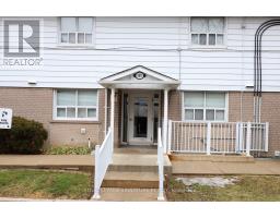 #20 - 160 CARSBROOKE ROAD, Toronto, Ontario