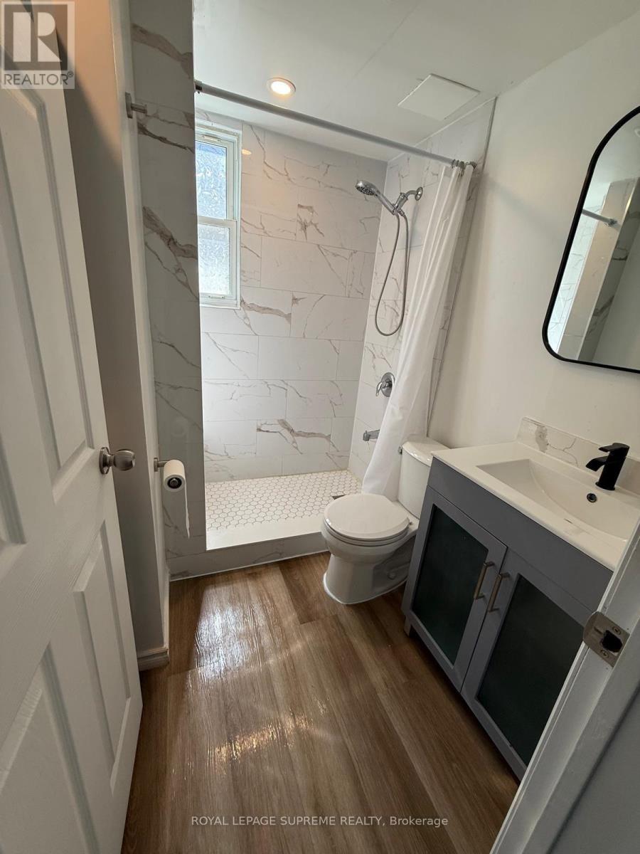 35 Kingscourt Avenue, Kingston, Ontario  K7K 4N6 - Photo 9 - X12706374