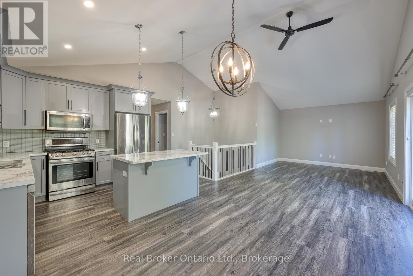 27 Reeves Road, Ingersoll, Ontario  N5C 0E1 - Photo 16 - X12706412