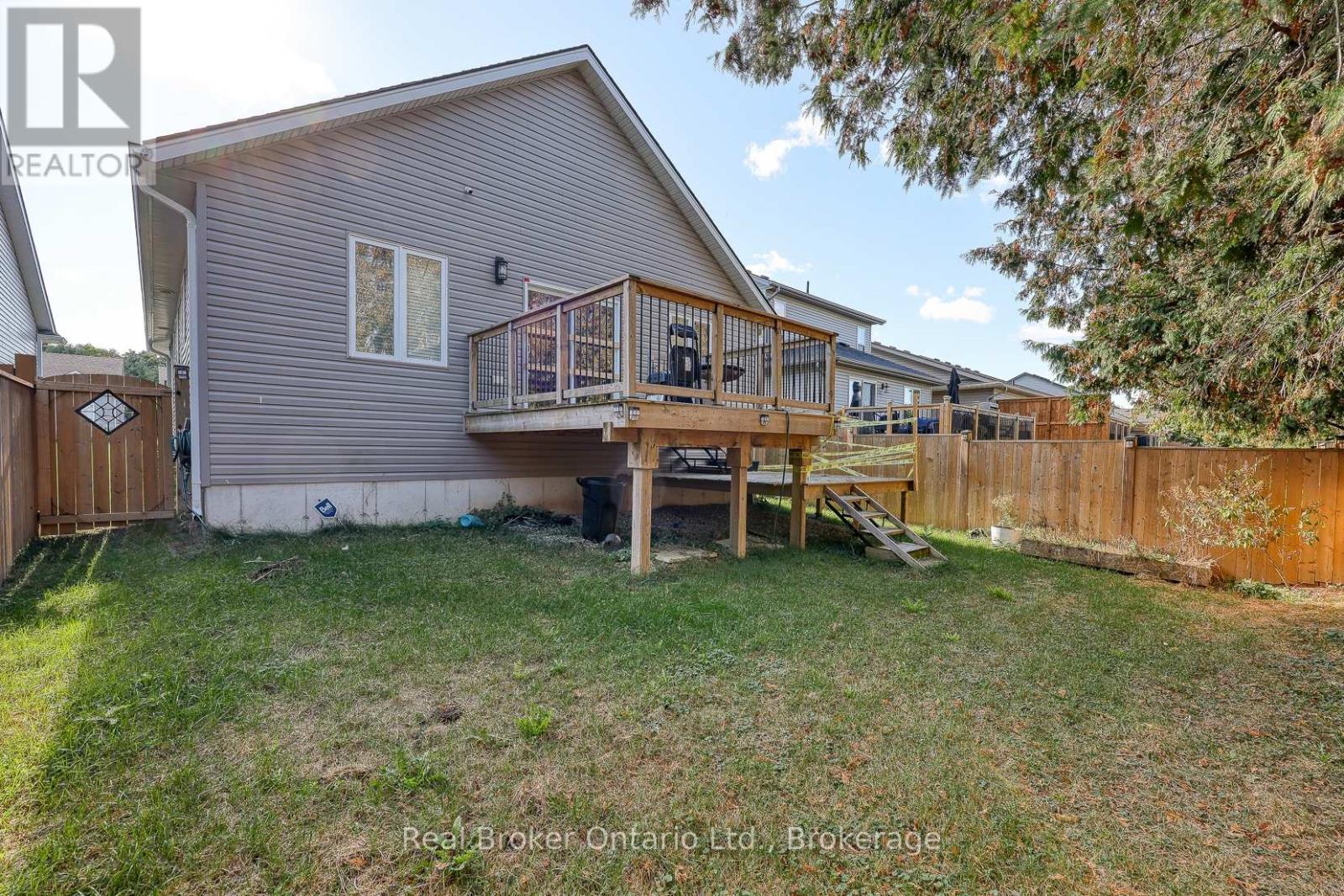 27 Reeves Road, Ingersoll, Ontario  N5C 0E1 - Photo 32 - X12706412