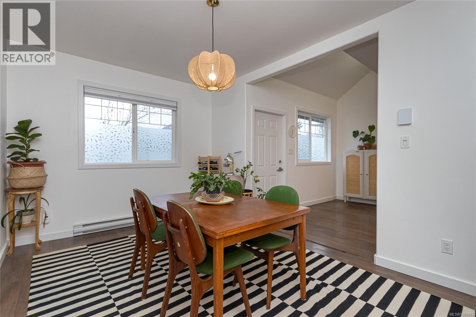 848 Finlayson St, Victoria, British Columbia  V8T 5K8 - Photo 13 - 1021863