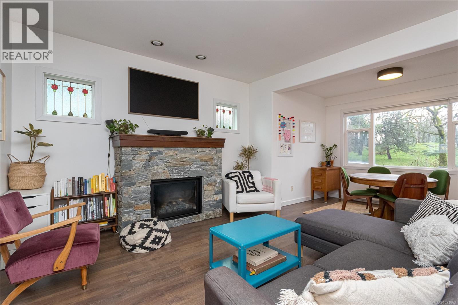 848 Finlayson St, Victoria, British Columbia  V8T 5K8 - Photo 8 - 1021863