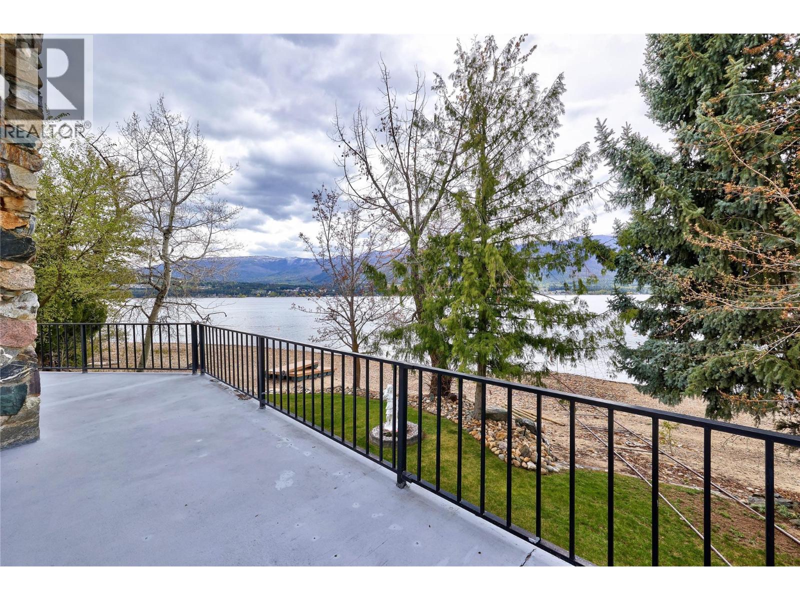 3726 Zinck Road, Scotch Creek, British Columbia  V0E 1M5 - Photo 31 - 10311297