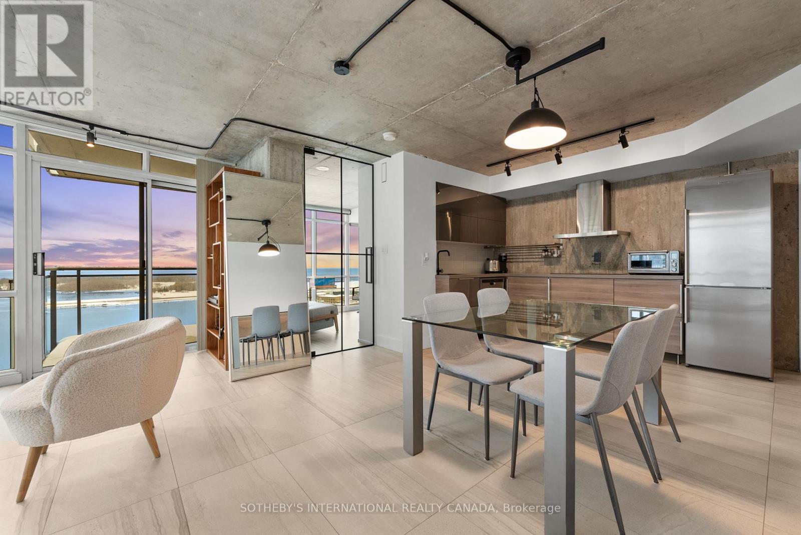 3010 - 11 Brunel Court, Toronto, Ontario  M5V 3Y3 - Photo 1 - C12706398