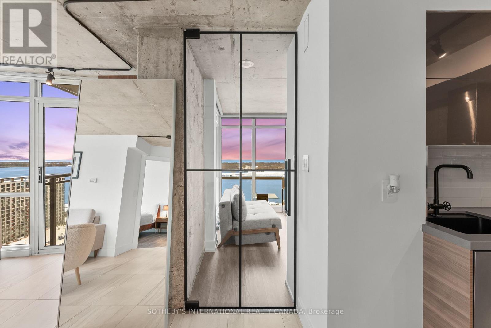 3010 - 11 Brunel Court, Toronto, Ontario  M5V 3Y3 - Photo 11 - C12706398