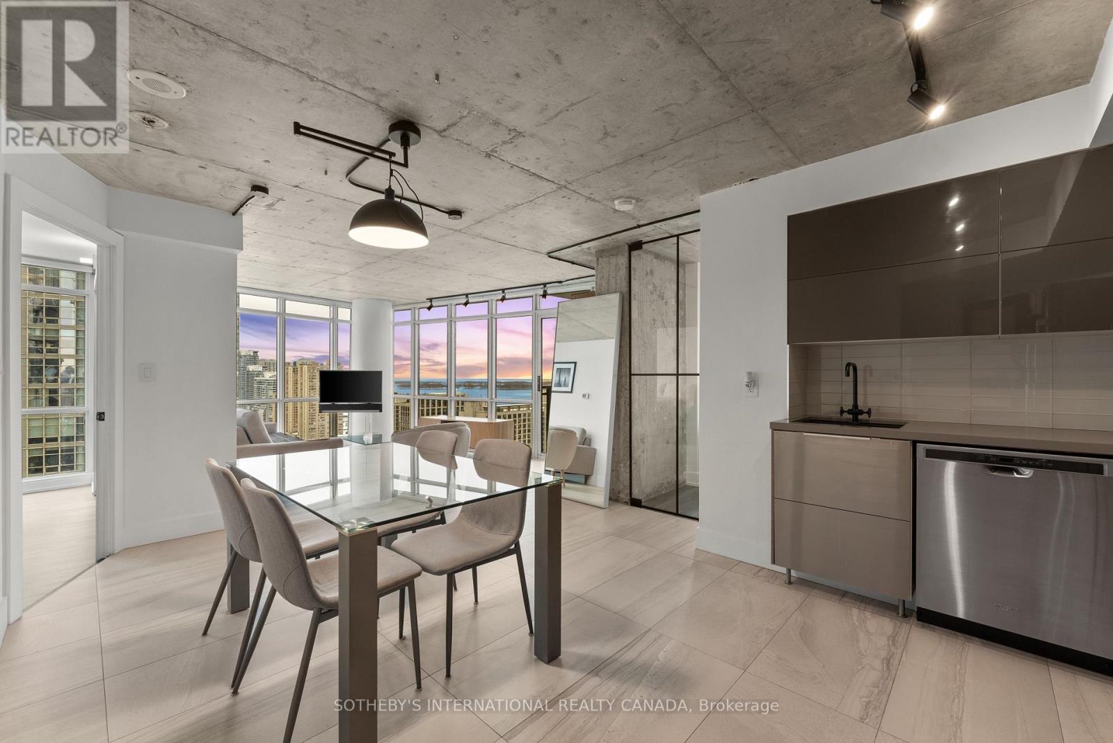 3010 - 11 Brunel Court, Toronto, Ontario  M5V 3Y3 - Photo 13 - C12706398