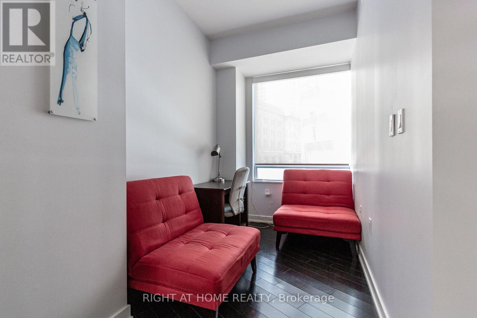 301 - 1 The Esplanade, Toronto, Ontario  M5E 0A8 - Photo 14 - C12706424