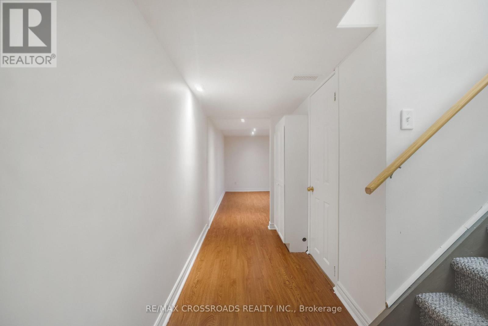 Bsmt - 38 Jinnah Court, Toronto, Ontario  M4A 2Y1 - Photo 10 - C12706442