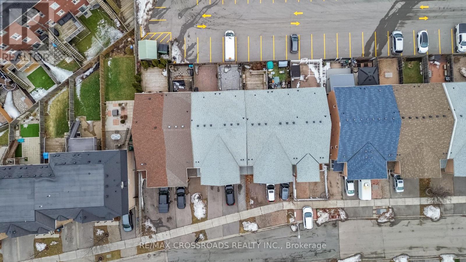 Bsmt - 38 Jinnah Court, Toronto, Ontario  M4A 2Y1 - Photo 2 - C12706442