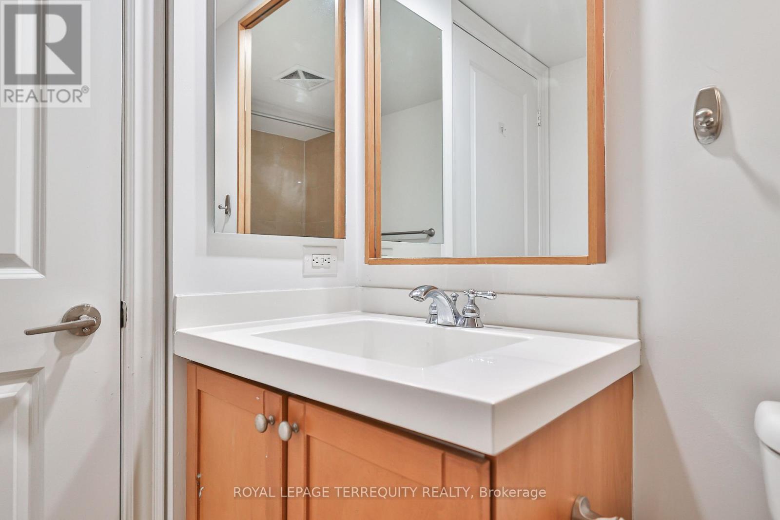 2223 - 500 Doris Avenue, Toronto, Ontario  M2N 0C1 - Photo 32 - C12706444