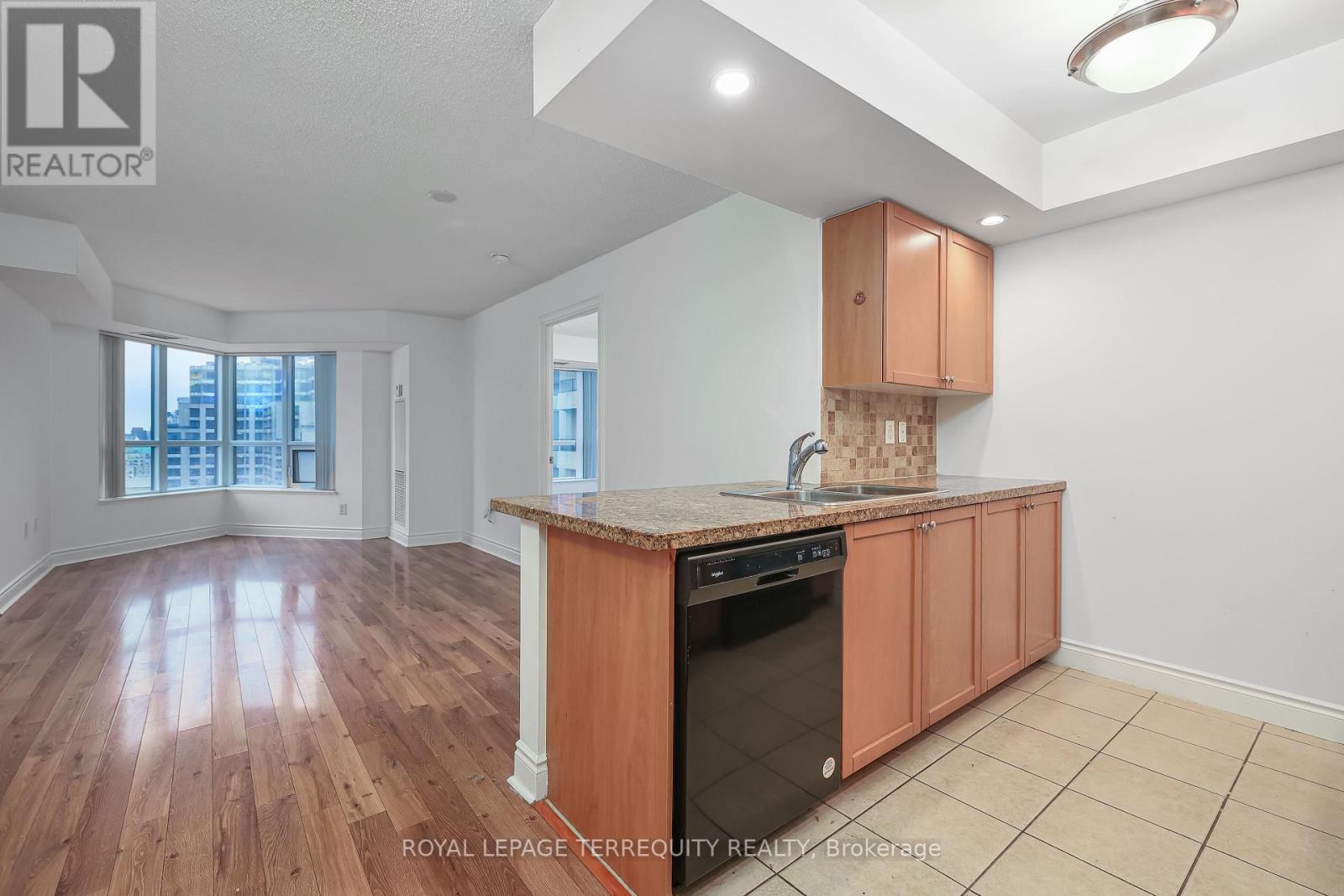 2223 - 500 Doris Avenue, Toronto, Ontario  M2N 0C1 - Photo 8 - C12706444