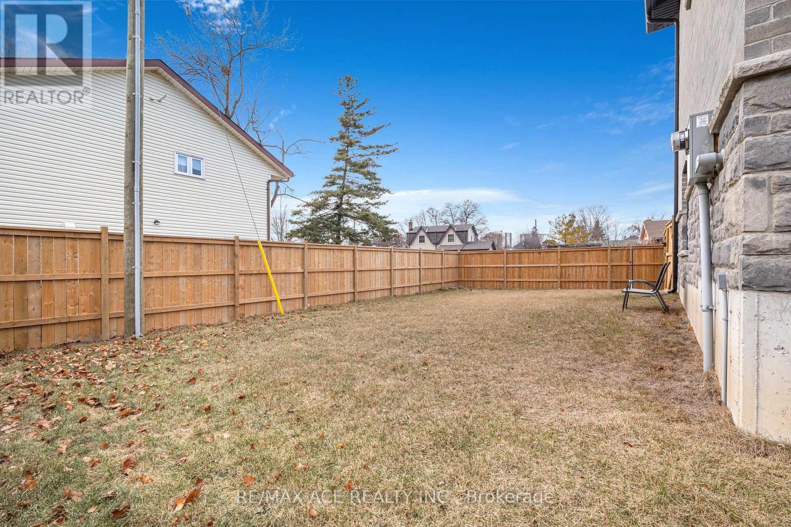 19 Burcher Road, Ajax, Ontario  L1S 2P8 - Photo 31 - E12706394