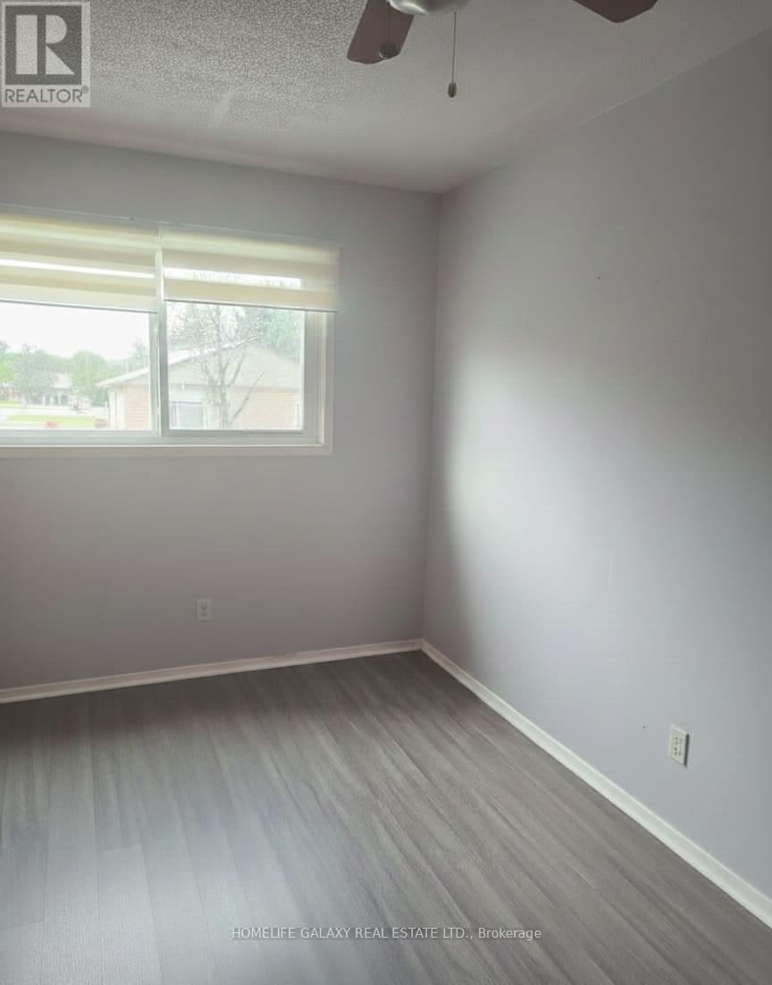 8 Chad Crescent, Toronto, Ontario  M1B 2Z6 - Photo 6 - E12706400