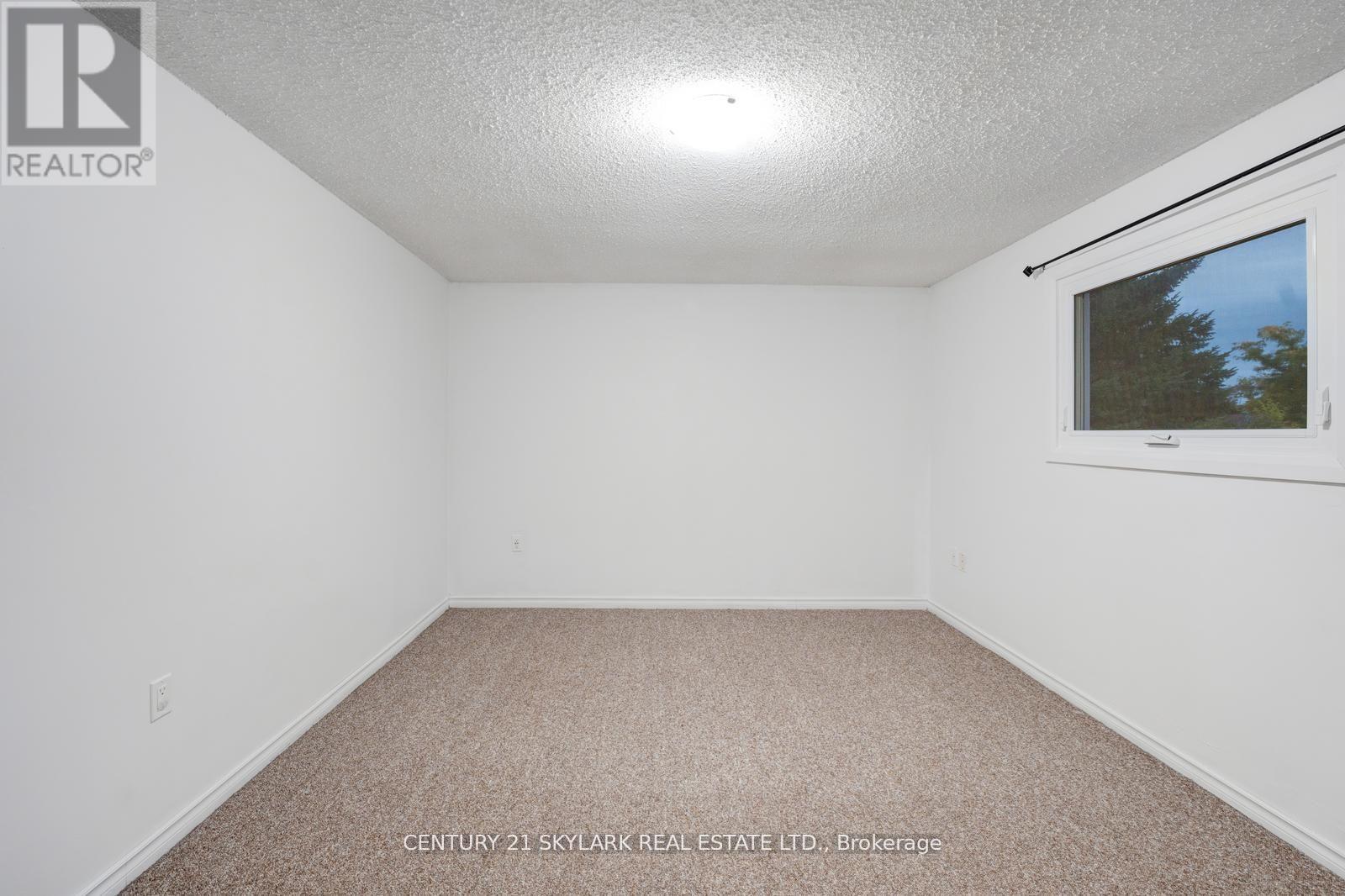 66 Corbett Drive, Barrie, Ontario  L6M 5V3 - Photo 13 - S12706410