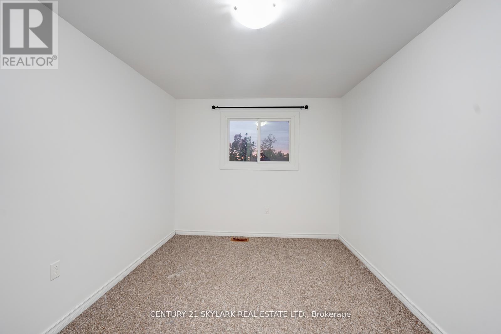 66 Corbett Drive, Barrie, Ontario  L6M 5V3 - Photo 17 - S12706410