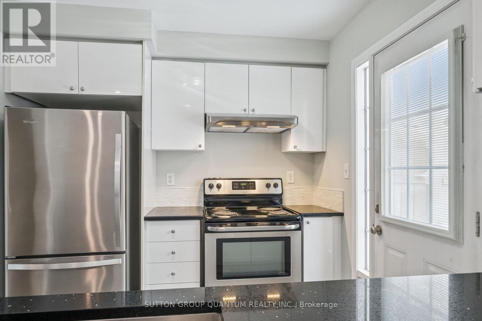 3061 Dewridge Avenue, Oakville, Ontario  L6M 5J1 - Photo 12 - W12706402