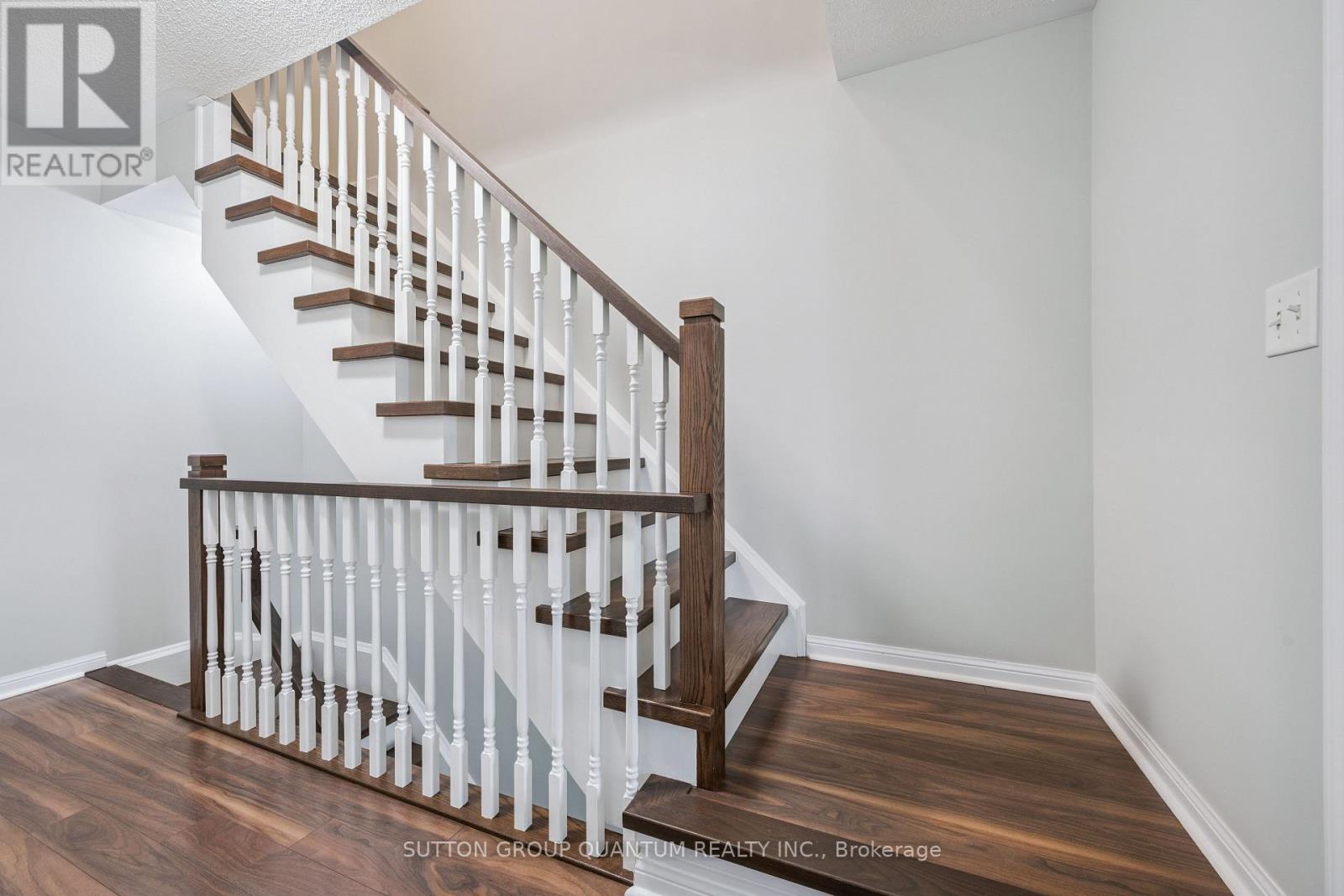 3061 Dewridge Avenue, Oakville, Ontario  L6M 5J1 - Photo 14 - W12706402