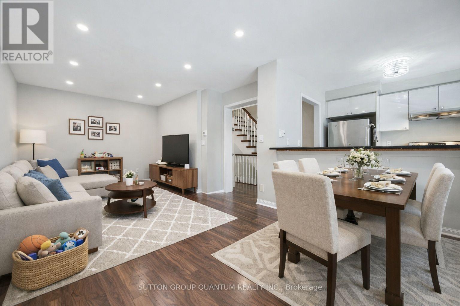 3061 Dewridge Avenue, Oakville, Ontario  L6M 5J1 - Photo 4 - W12706402