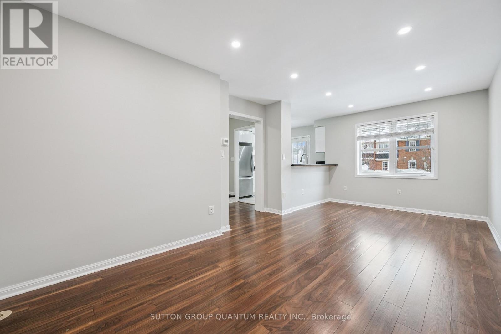 3061 Dewridge Avenue, Oakville, Ontario  L6M 5J1 - Photo 7 - W12706402