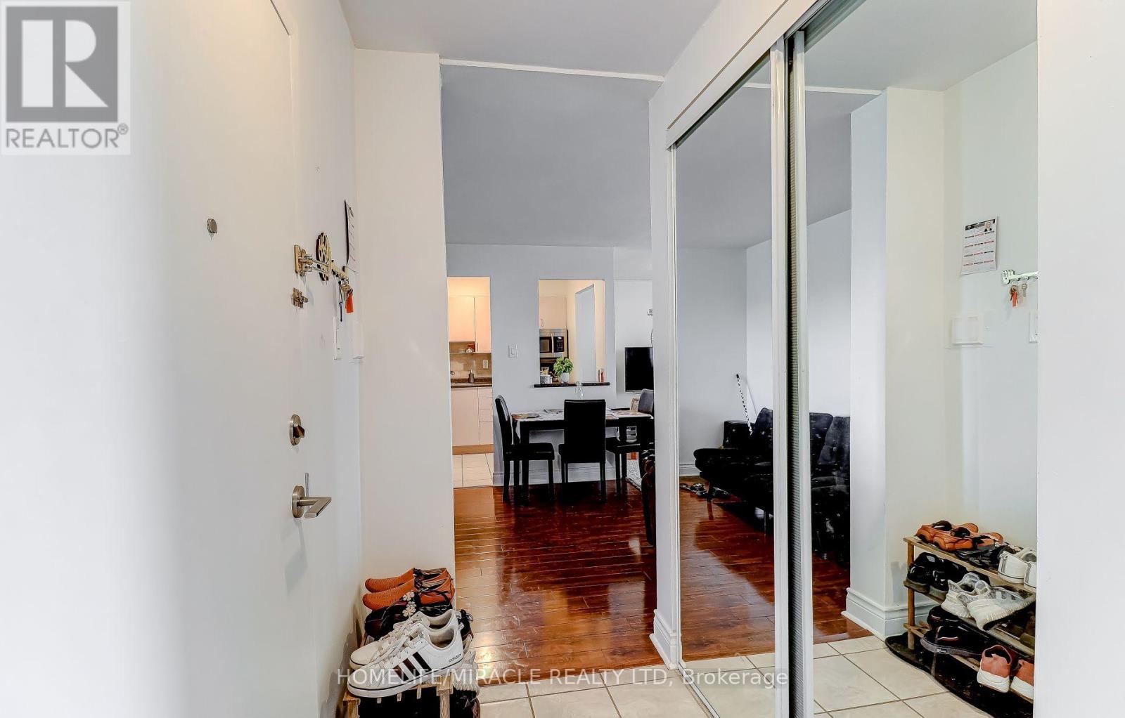 409 - 3501 Glen Erin Drive, Mississauga, Ontario  L5L 2E9 - Photo 11 - W12706446