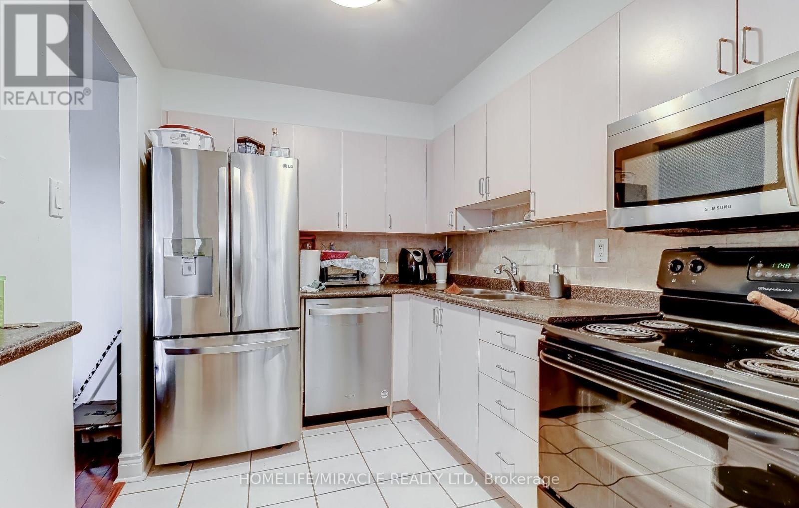 409 - 3501 Glen Erin Drive, Mississauga, Ontario  L5L 2E9 - Photo 13 - W12706446