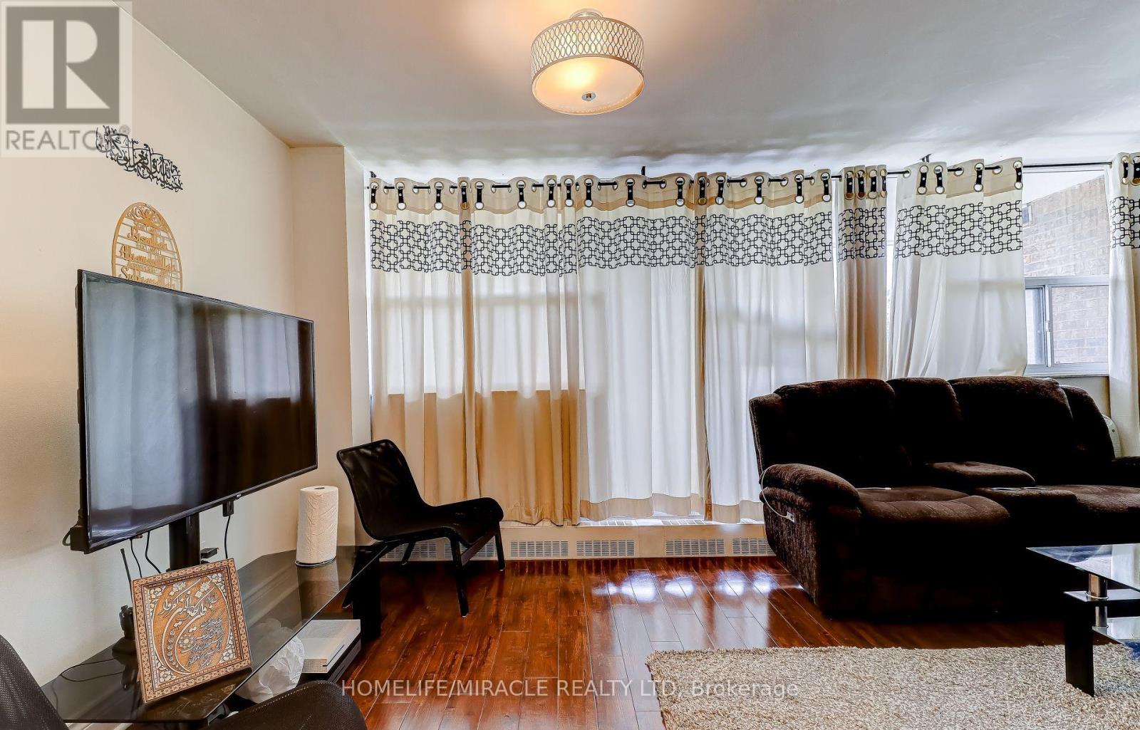 409 - 3501 Glen Erin Drive, Mississauga, Ontario  L5L 2E9 - Photo 8 - W12706446