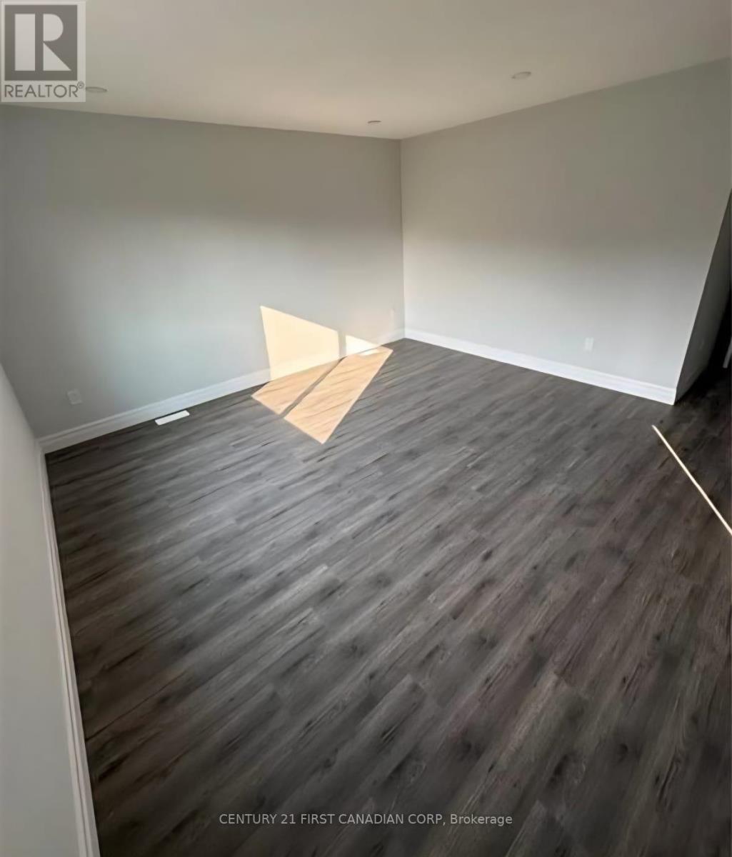 2653 Bobolink Lane, London South, Ontario  N6M 1G4 - Photo 14 - X12705142