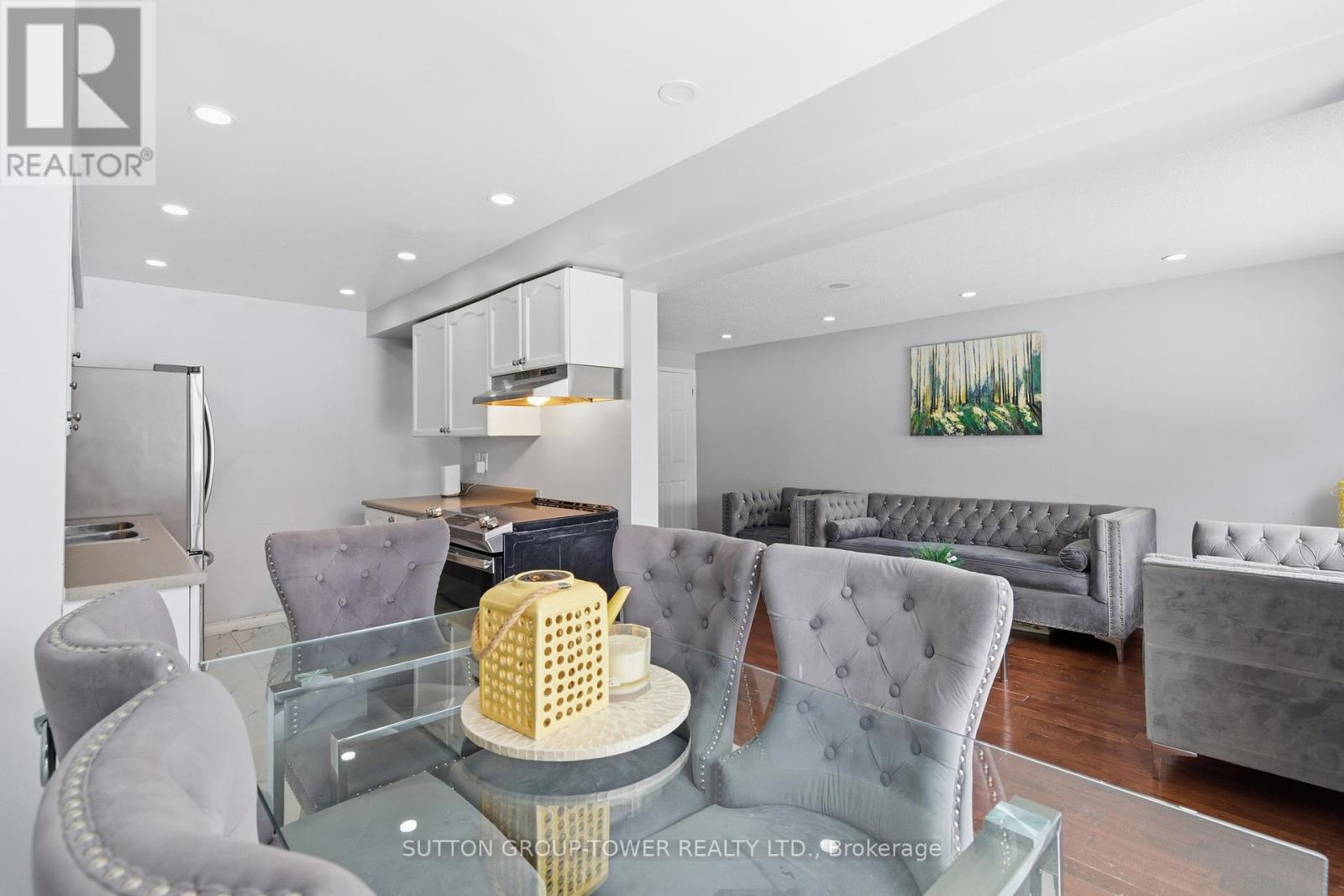 360 Dunsmore Lane, Barrie (Georgian Drive), Ontario  L4M 7B2 - Photo 7 - S12704710