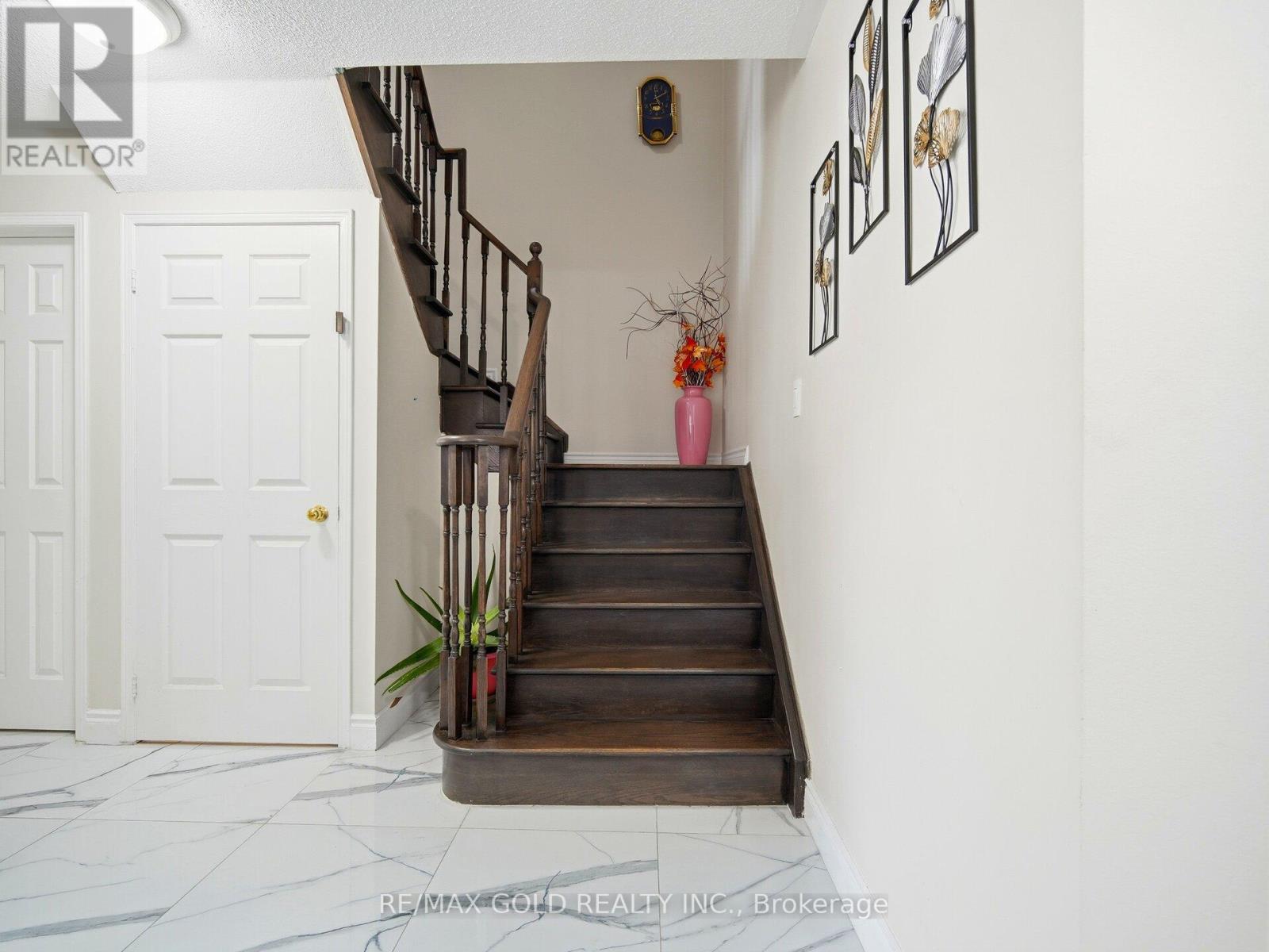 151 Clover Bloom Road, Brampton, Ontario  L6R 1S5 - Photo 17 - W12698540