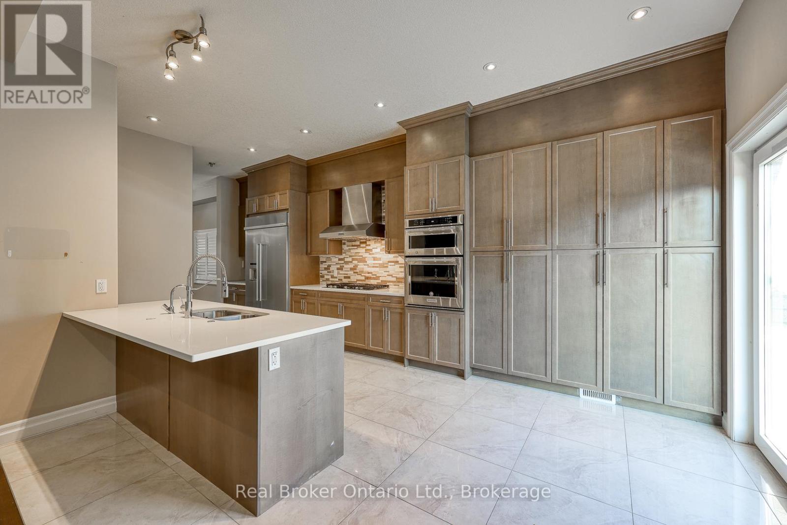 804 Normandy Drive, Woodstock, Ontario  N4T 0E6 - Photo 13 - X12706466