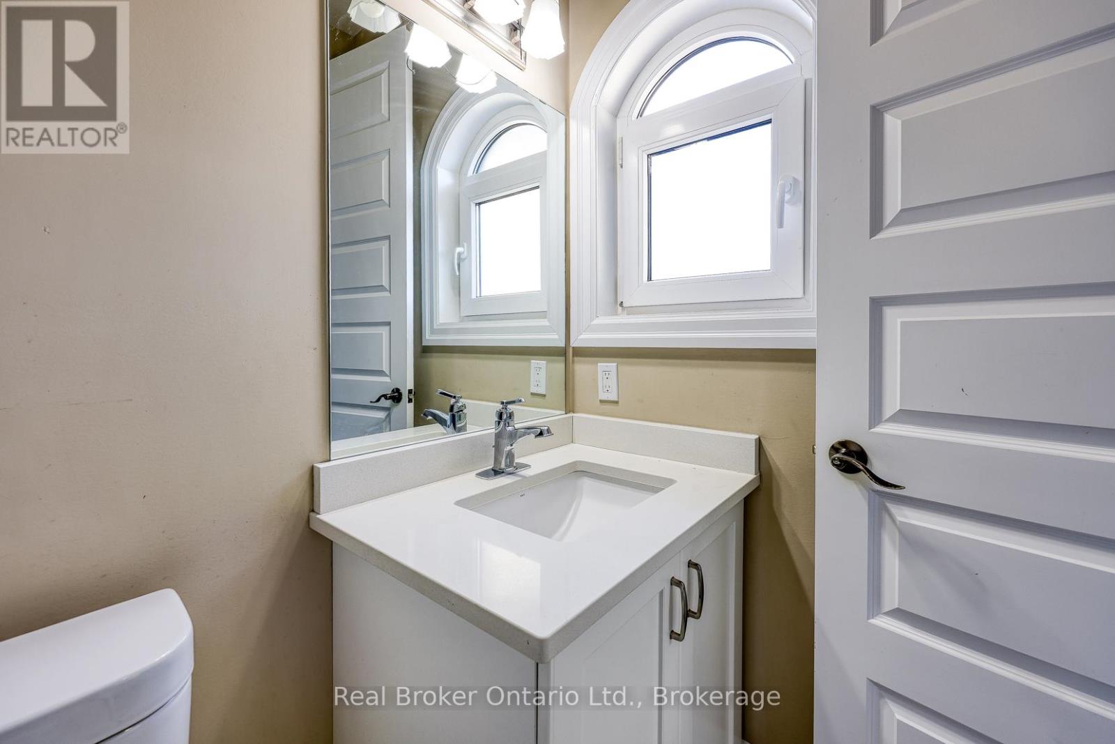 804 Normandy Drive, Woodstock, Ontario  N4T 0E6 - Photo 39 - X12706466