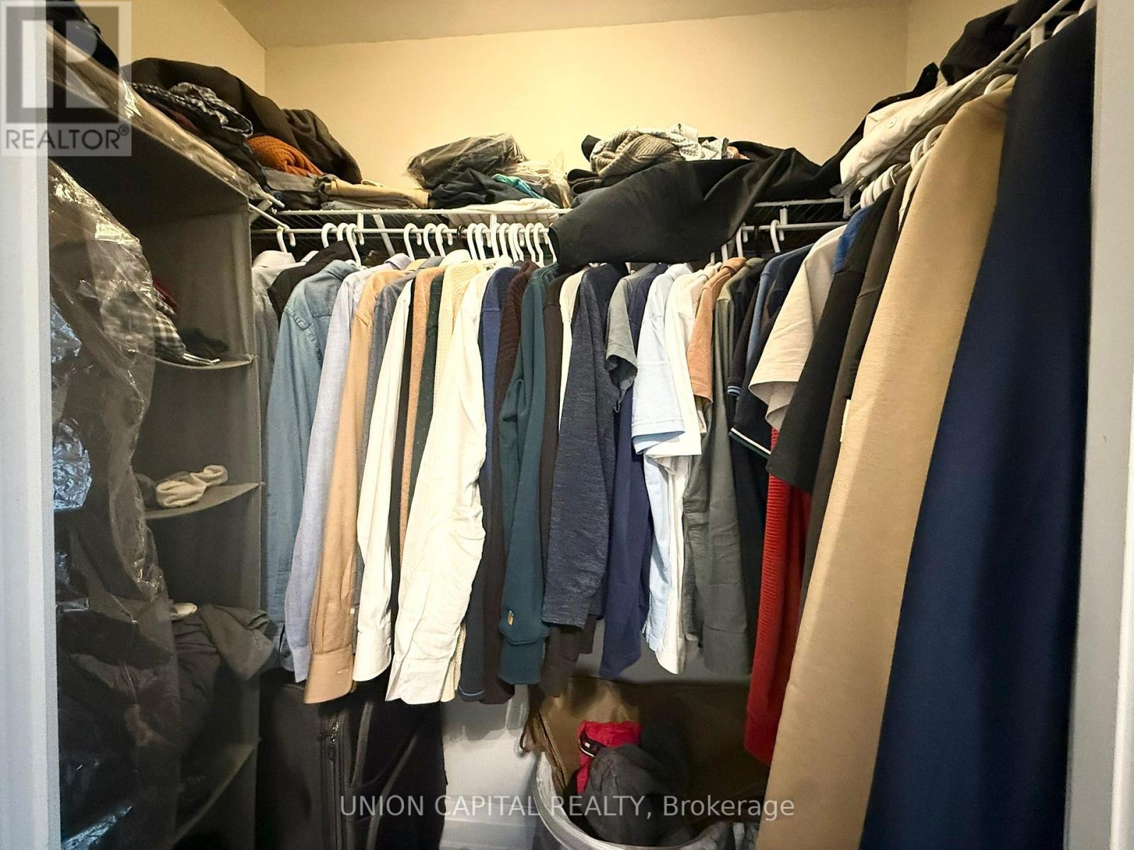 205 - 65 Speers Road, Oakville, Ontario  L6K 0J1 - Photo 15 - W12705784