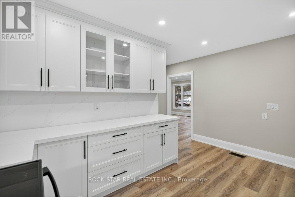 15 Marshall Street, Brantford, Ontario  N3R 3C8 - Photo 12 - X12698650