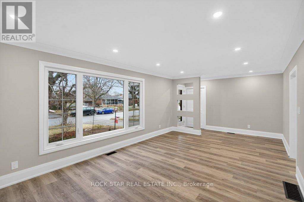 15 Marshall Street, Brantford, Ontario  N3R 3C8 - Photo 8 - X12698650