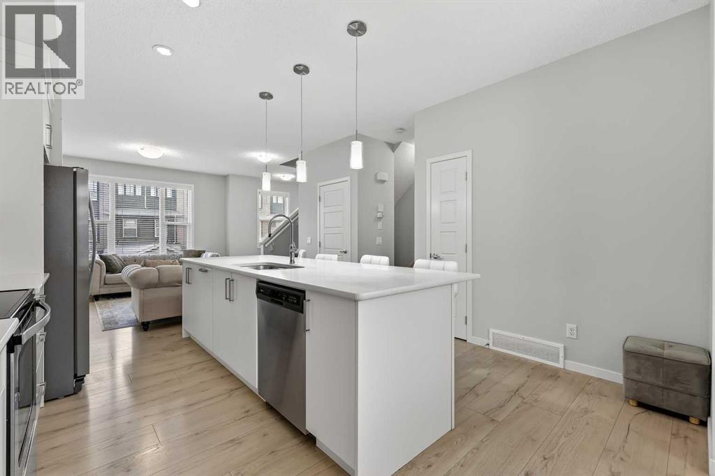 228 New Brighton Walk Se, Calgary, Alberta  T2Z 5C7 - Photo 12 - A2277539