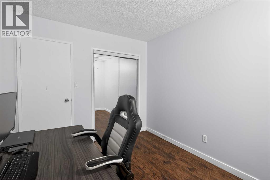 68 Cedarwood Hill Sw, Calgary, Alberta  T2W 3H5 - Photo 25 - A2277997