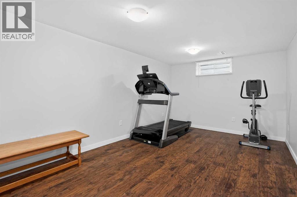 68 Cedarwood Hill Sw, Calgary, Alberta  T2W 3H5 - Photo 32 - A2277997