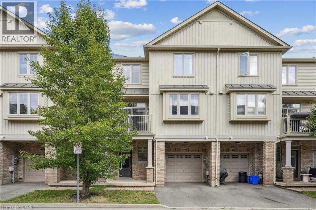 6 CHESTNUT Drive Unit# 69, Grimsby, Ontario