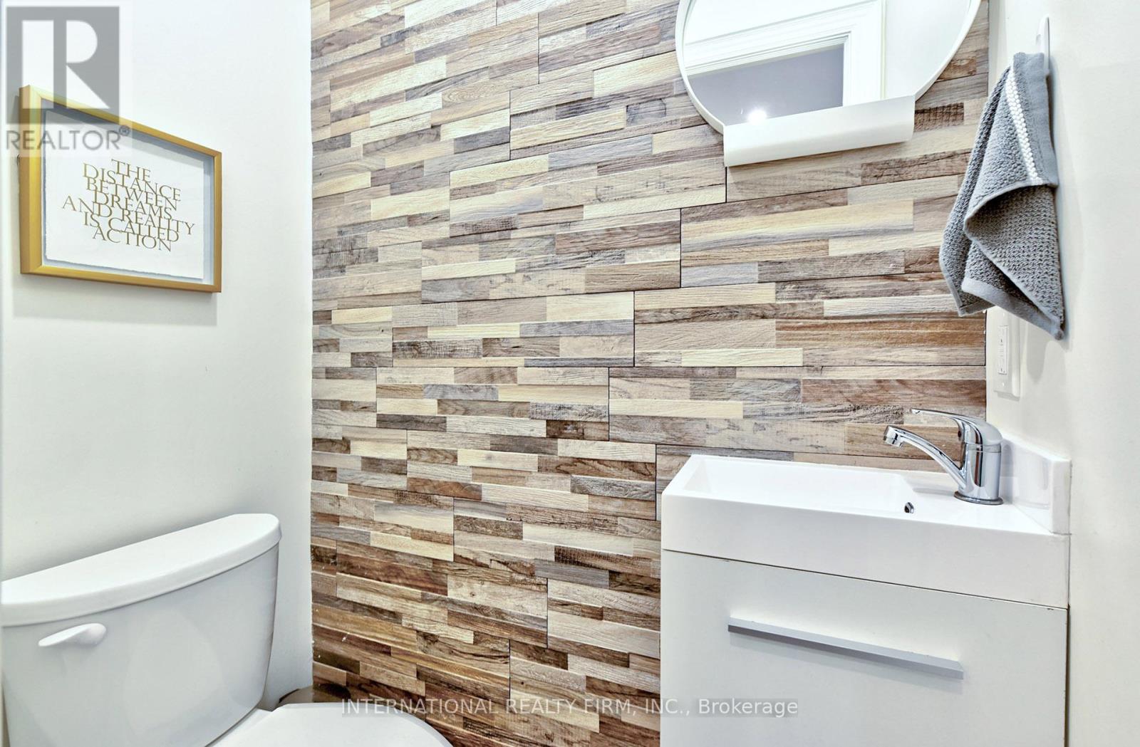 717 Palmerston Avenue, Toronto, Ontario  M6G 2R2 - Photo 8 - C12706474