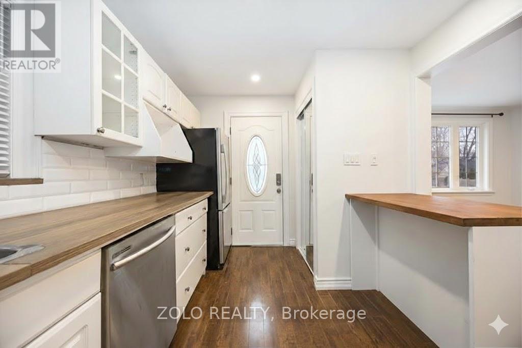 461 O'connor Drive, Toronto, Ontario  M4J 2W8 - Photo 3 - E12706456