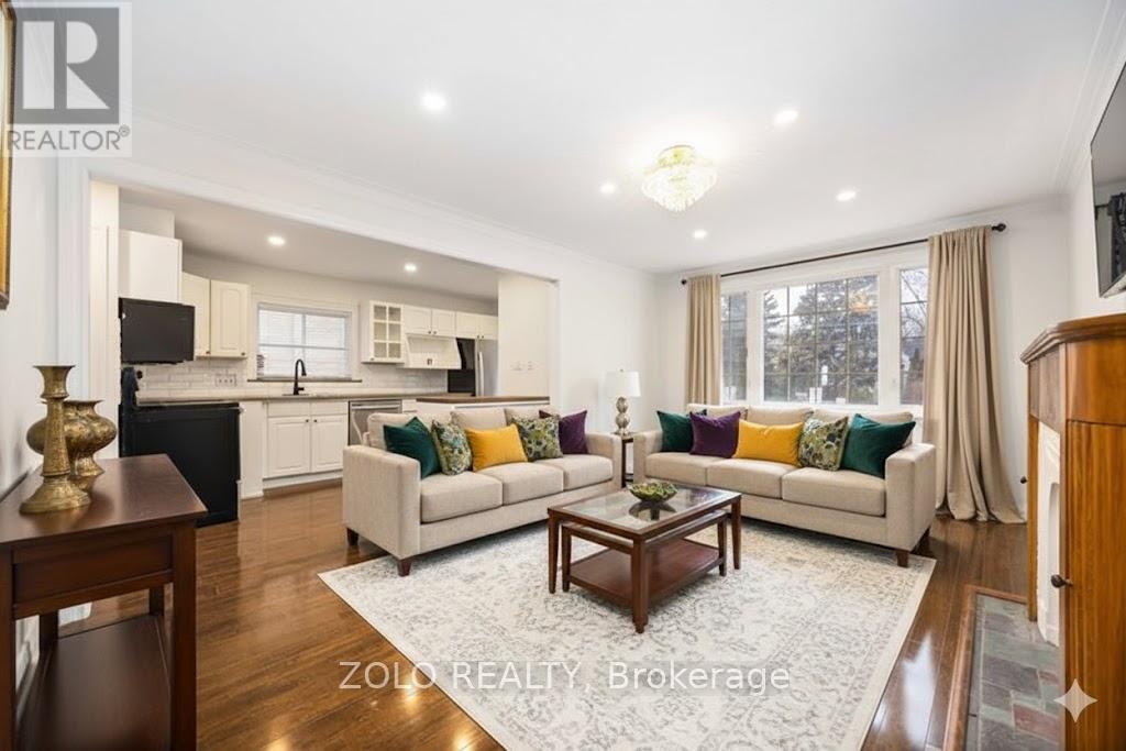 461 O'connor Drive, Toronto, Ontario  M4J 2W8 - Photo 6 - E12706456