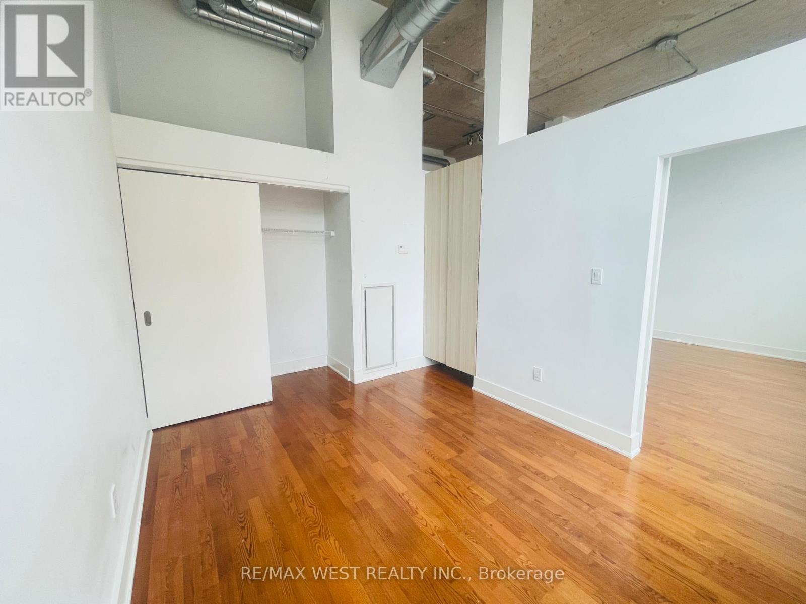 424 - 637 Lake Shore Boulevard W, Toronto, Ontario  M5V 3J6 - Photo 8 - C12701652