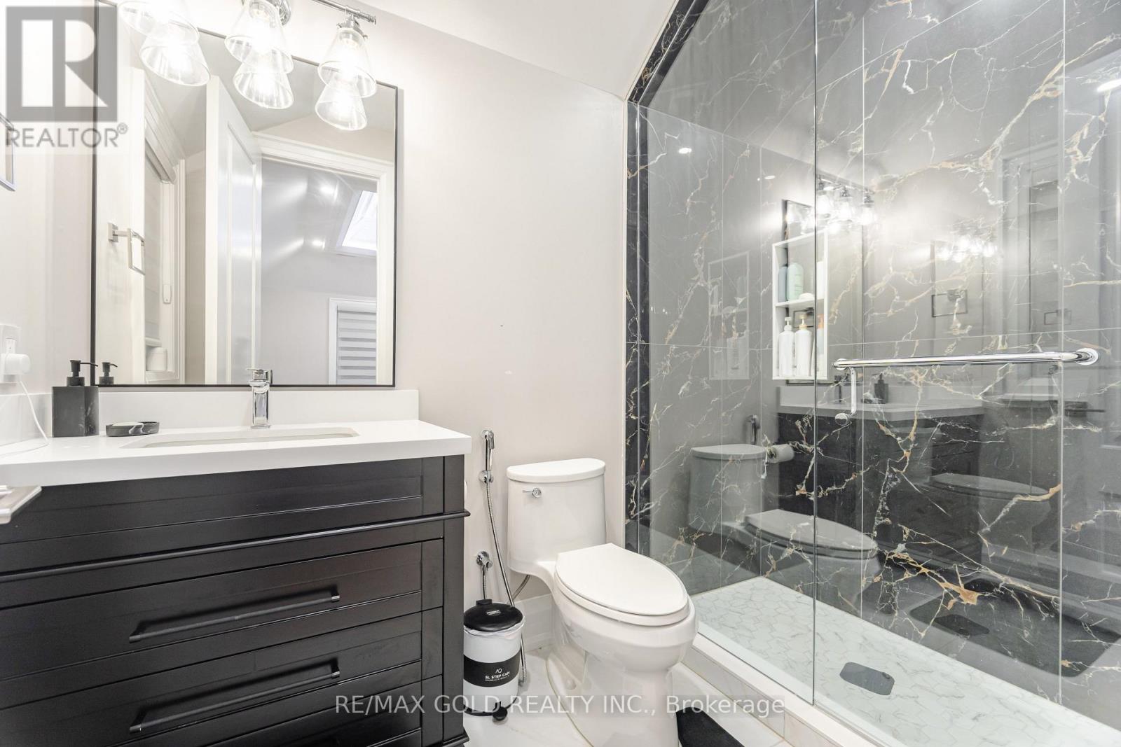 19 Maldaver Avenue, Mississauga, Ontario  L5M 1W4 - Photo 37 - W12705324