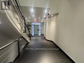 12-101 - 30 Wertheim Court, Richmond Hill, Ontario  L4B 1B9 - Photo 3 - N12706462