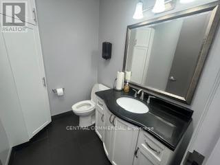 12-101 - 30 Wertheim Court, Richmond Hill, Ontario  L4B 1B9 - Photo 9 - N12706462